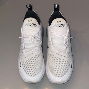 Nike Air Max 270